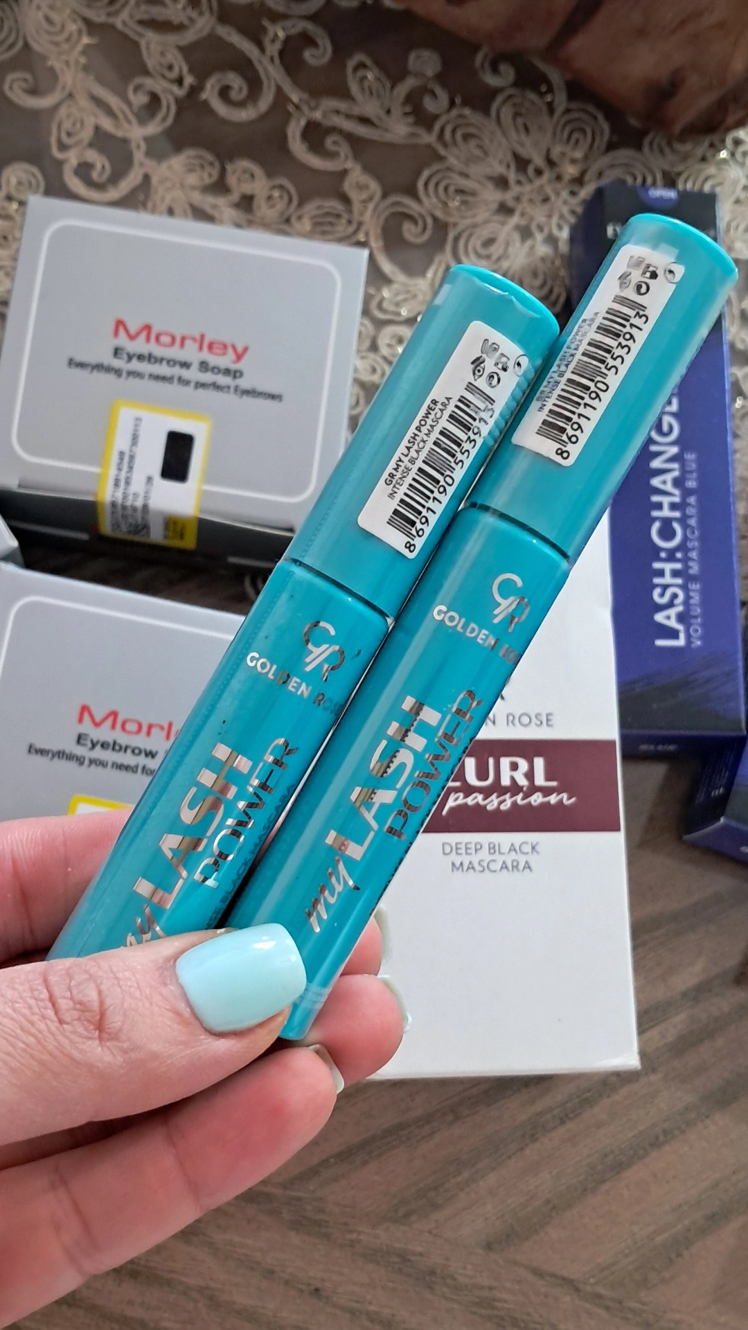 ریمل intense black mascara