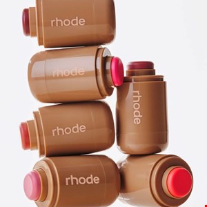 رژگونه Rhode🍓